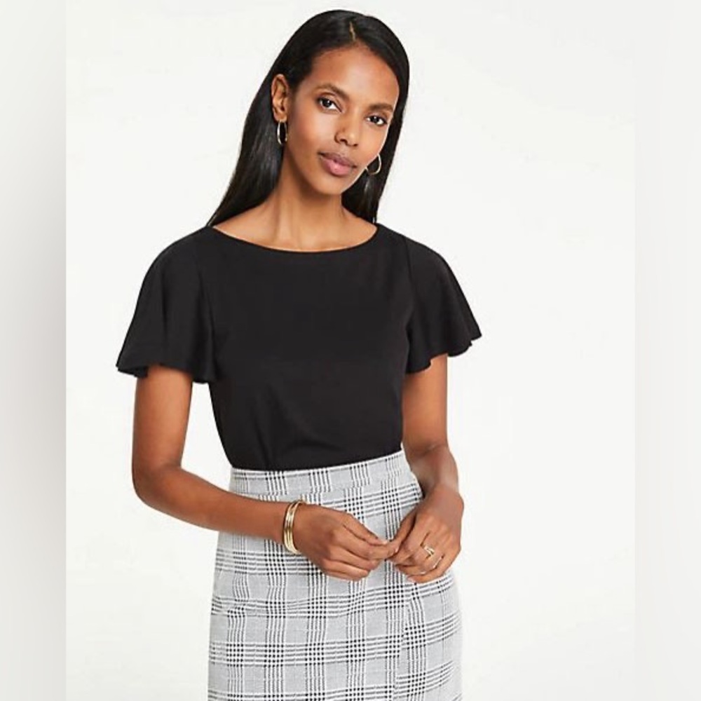 Ann Taylor | Flutter Sleeve Top